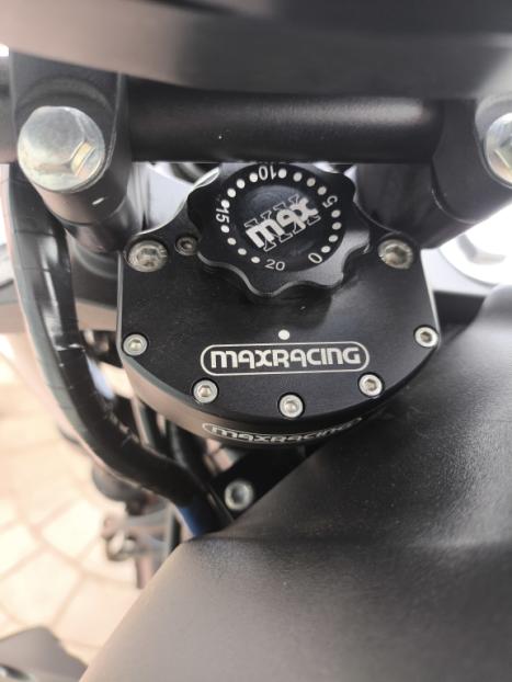 YAMAHA MT-07 700 ABS, Foto 2