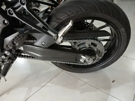 YAMAHA MT-07 700 ABS, Foto 14