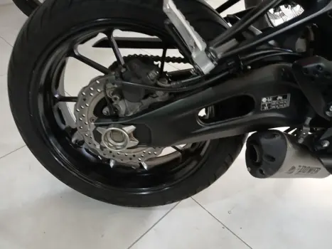 YAMAHA MT-07 700 ABS, Foto 15
