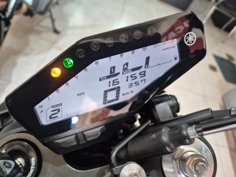 YAMAHA MT-09 850 ABS, Foto 5