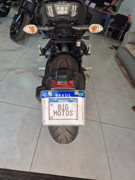 YAMAHA MT-09 850 ABS, Foto 6