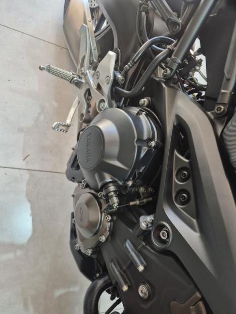 YAMAHA MT-09 850 ABS, Foto 8