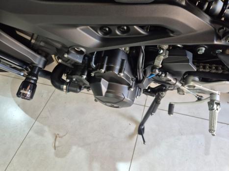YAMAHA MT-09 850 ABS, Foto 12