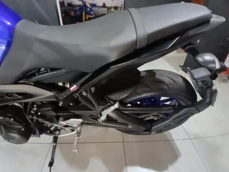 YAMAHA MT-09 850 ABS, Foto 8