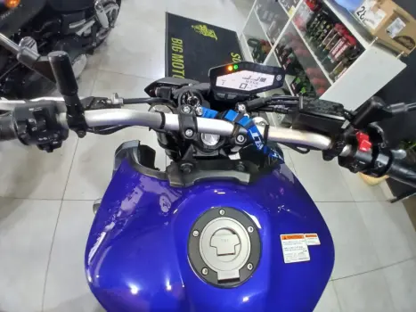 YAMAHA MT-09 850 ABS, Foto 13