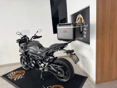 YAMAHA MT-09 Tracer GT 900 , Foto 5