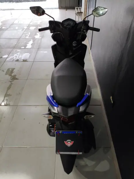 YAMAHA Neo UBS 125 , Foto 5