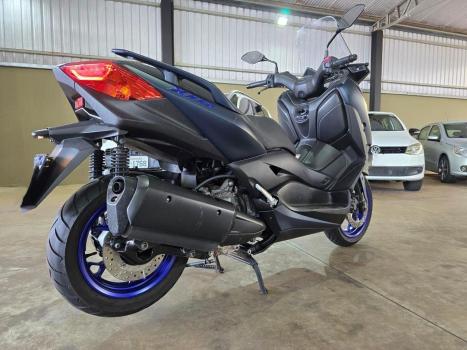 YAMAHA XMax 250 , Foto 4