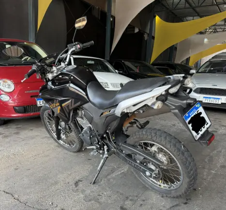 YAMAHA XTZ 250 LANDER, Foto 2