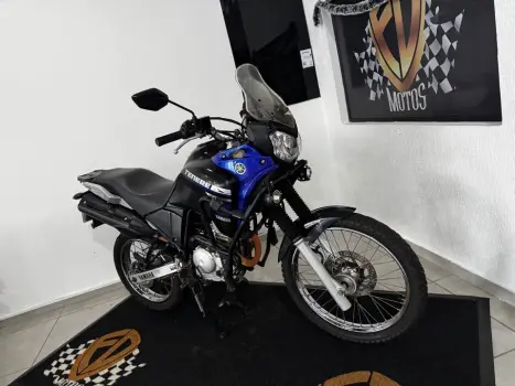 YAMAHA XTZ 250 TENER�, Foto 2