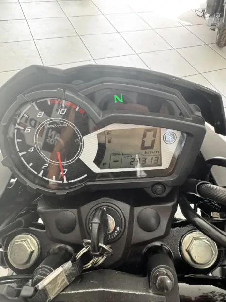 YAMAHA YS Fazer 150 BLUE FLEX, Foto 2