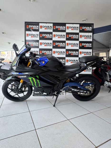 YAMAHA YZF R3 300 ABS, Foto 5