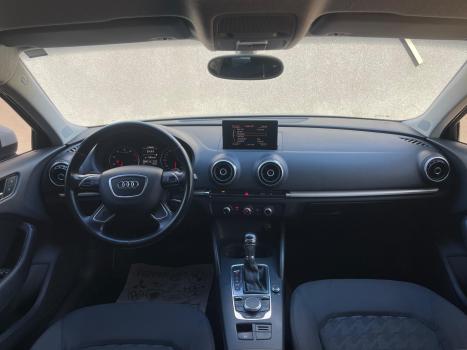 AUDI A3 1.4 16V 4P TFSI SPORTBACK S-TRONIC AUTOMTICO, Foto 9