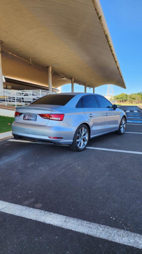 AUDI A3 Sedan 1.4 16V 4P TFSI FLEX AMBIENTE AUTOMTICO, Foto 4