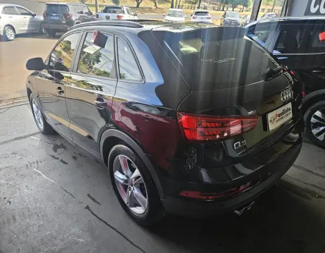 AUDI Q3 1.4 4P FLEX TFSI AMBIENTE S-TRONIC AUTOMTICO, Foto 4