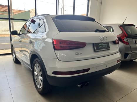 AUDI Q3 1.4 4P FLEX TFSI AMBIENTE S-TRONIC AUTOMTICO, Foto 5