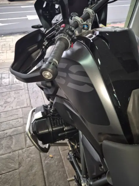 BMW R 1250 GS TRIPLE BLACK OPTION 719, Foto 10