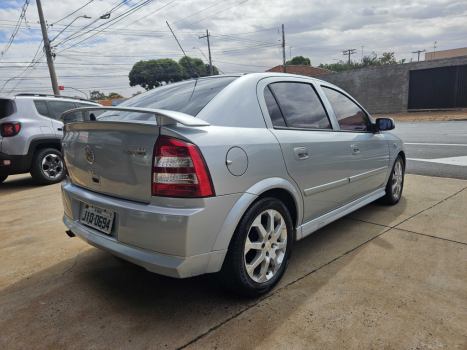 CHEVROLET Astra Hatch 2.0 4P ADVANTAGE FLEX AUTOMTICO, Foto 3