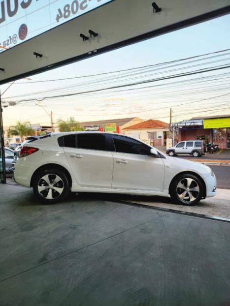 CHEVROLET Cruze Hatch 1.8 16V 4P LT SPORT6 FLEX AUTOMTICO, Foto 5