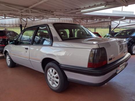 CHEVROLET Monza Sedan 2.0 4P EFI BARCELONA, Foto 10