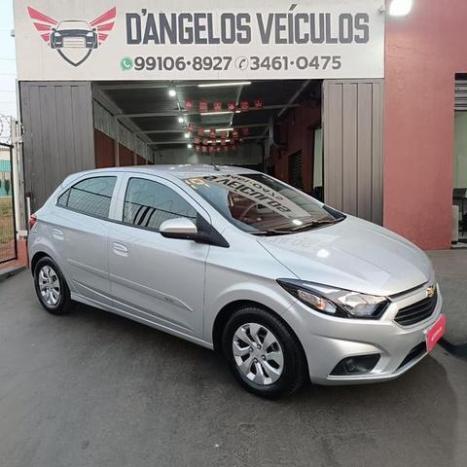 CHEVROLET Onix Hatch 1.4 4P FLEX LT, Foto 3