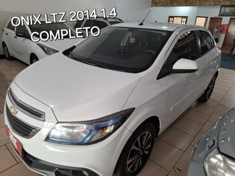 CHEVROLET Onix Hatch 1.4 4P FLEX LTZ, Foto 9