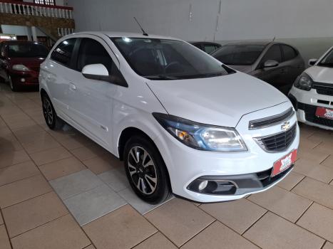 CHEVROLET Onix Hatch 1.4 4P FLEX LTZ, Foto 9