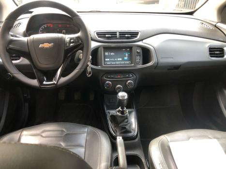 CHEVROLET Onix Hatch 1.4 4P FLEX LTZ, Foto 2