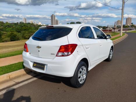 CHEVROLET Onix Hatch 1.0 4P FLEX LT, Foto 5