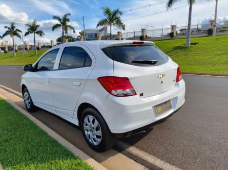 CHEVROLET Onix Hatch 1.0 4P FLEX LT, Foto 6