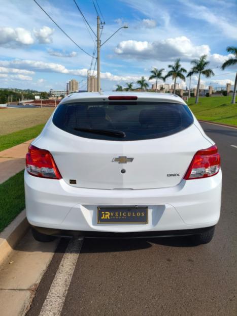 CHEVROLET Onix Hatch 1.0 4P FLEX LT, Foto 10