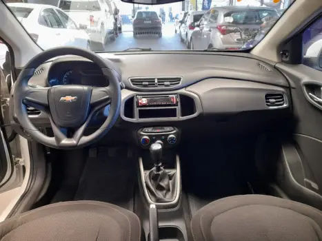 CHEVROLET Onix Hatch 1.4 4P FLEX LT, Foto 3