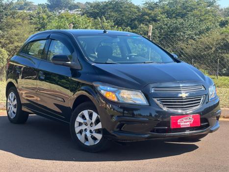 CHEVROLET Onix Hatch 1.4 4P FLEX LT, Foto 2
