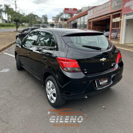 CHEVROLET Onix Hatch 1.4 4P FLEX LT, Foto 4