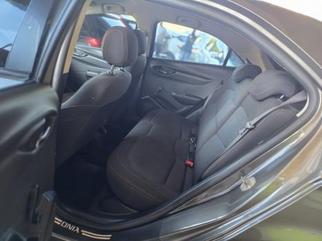 CHEVROLET Onix Hatch 1.4 4P FLEX LT, Foto 5