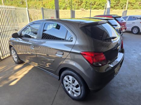 CHEVROLET Onix Hatch 1.4 4P FLEX LT, Foto 10
