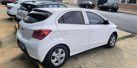 CHEVROLET Onix Hatch 1.0 4P FLEX LT, Foto 2