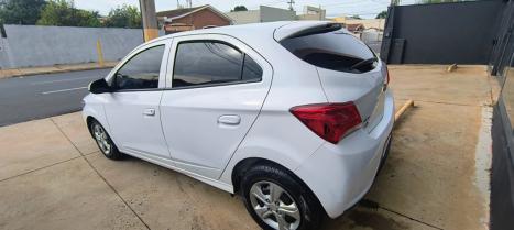 CHEVROLET Onix Hatch 1.0 4P FLEX LT, Foto 4