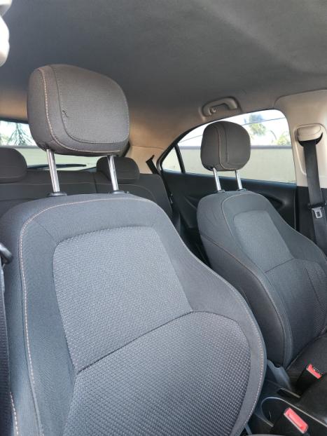 CHEVROLET Onix Hatch 1.4 4P FLEX LT, Foto 8