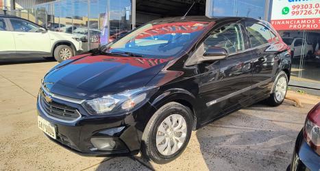 CHEVROLET Onix Hatch 1.4 4P FLEX LT, Foto 2