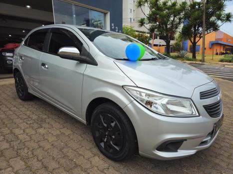 CHEVROLET Onix Hatch 1.0 4P FLEX LS, Foto 2