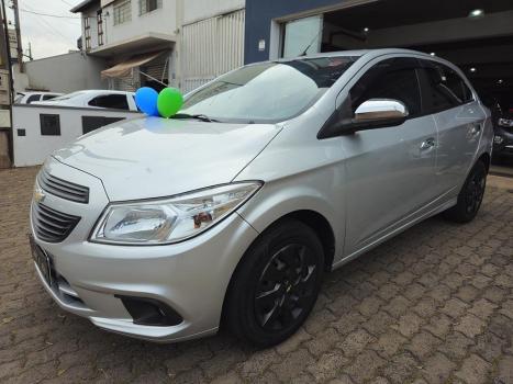 CHEVROLET Onix Hatch 1.0 4P FLEX LS, Foto 3