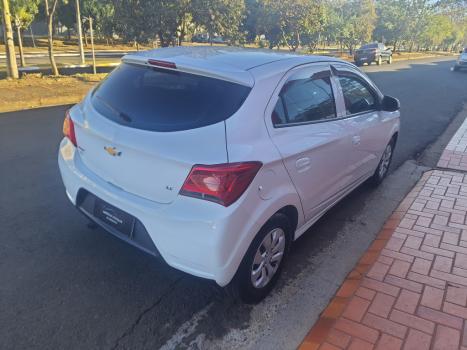 CHEVROLET Onix Hatch 1.0 4P FLEX LT, Foto 7