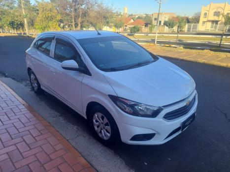 CHEVROLET Onix Hatch 1.0 4P FLEX LT, Foto 1
