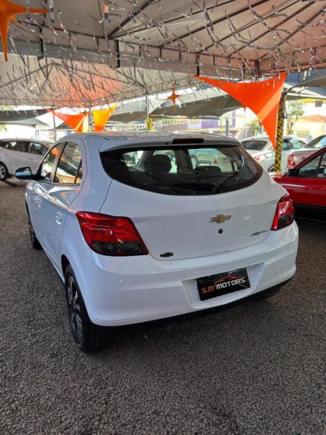 CHEVROLET Onix Hatch 1.4 4P FLEX LTZ AUTOMTICO, Foto 8
