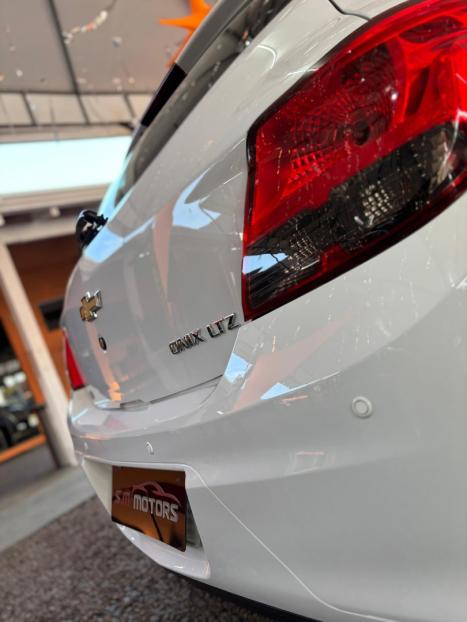 CHEVROLET Onix Hatch 1.4 4P FLEX LTZ AUTOMTICO, Foto 10