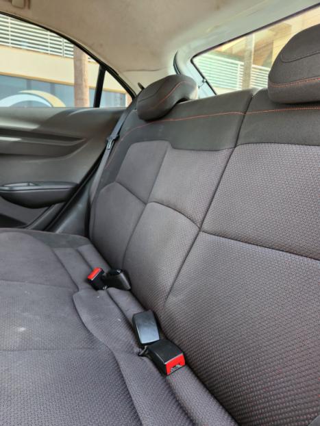 CHEVROLET Onix Hatch 1.4 4P FLEX LT, Foto 8
