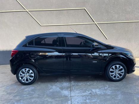 CHEVROLET Onix Hatch 1.4 4P FLEX LT, Foto 4
