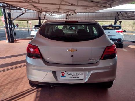 CHEVROLET Onix Hatch 1.4 4P FLEX LT, Foto 11