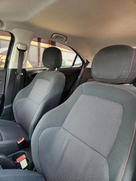 CHEVROLET Onix Hatch 1.4 4P FLEX LTZ, Foto 4
